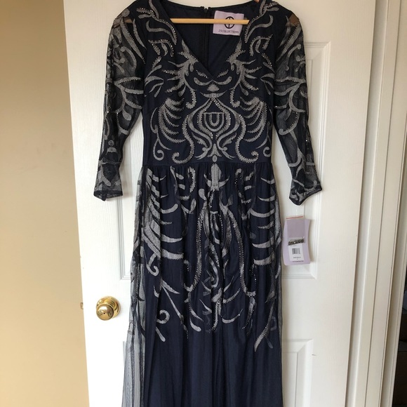 JS Collections Navy Blue gown - Picture 2 of 9